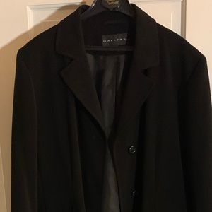 Gallery, water resistant trench coat, black, Womens 10. Great condition